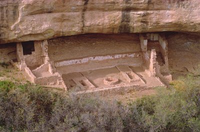 Remains of Pueblo Indian dwellings with entrance to a Kiva, built 11th-14th century (detail) by Unbekannt Unbekannt